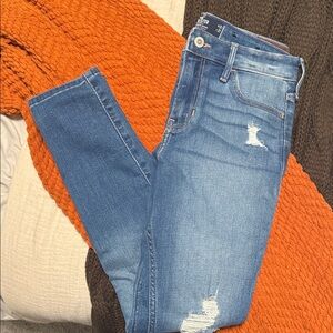 Hollister Women's Medium Wash Skinny Jeans